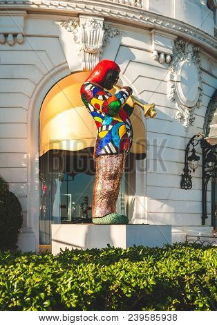 Nice, France - October 11, 2009: Miles Davis Statue By Renowned Artist Niki De Saint Phalle In Front