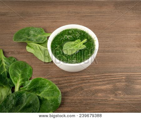 Fresh Spinach Leaves