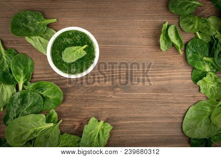 Fresh Spinach Leaves