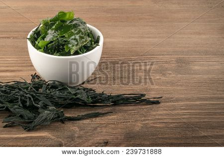 Dry Wakame Seaweed