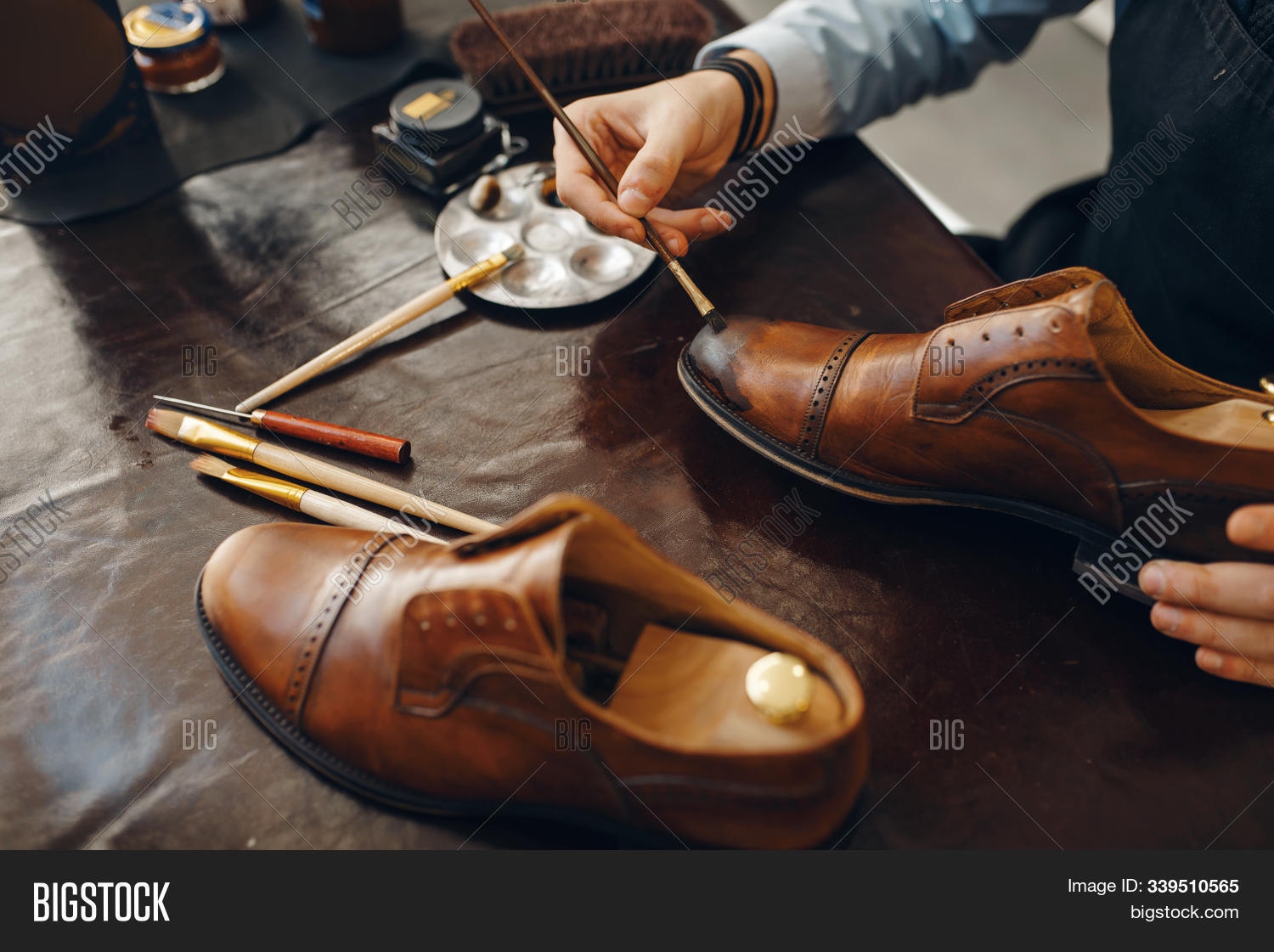 boot maker