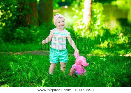 Enfant dans le parc