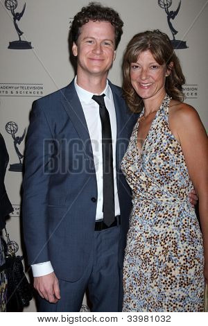 LOS ANGELES - június 14-én: Jonathan Mangum érkezik a recepción ATAS Daytime Emmy díjra jelöltek