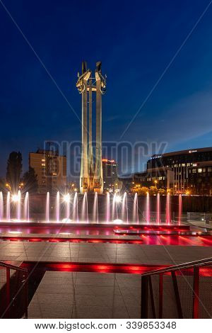 Gdansk, Poland - October 2, 2016: Fountain And Three Crosses Monument Near Building Of European Soli