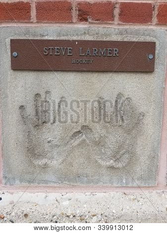 Chicago, Il September 19, 2019, Steve Larmer Professional Hockey Player Hand Prints In Cement At The