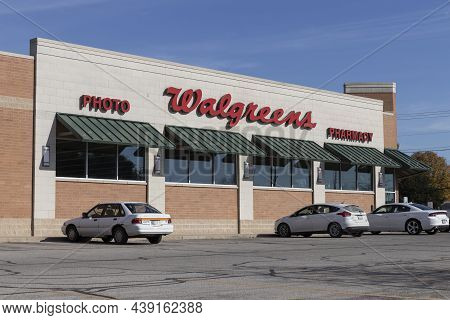 Walgreens Pharmacy And Goods Location. Walgreens Operates As The Second-largest Pharmacy Store Chain