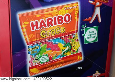 Bordeaux , Aquitaine France - 11 05 2021 : Haribo Advertising Candies Logo Brand And Text Sign For G