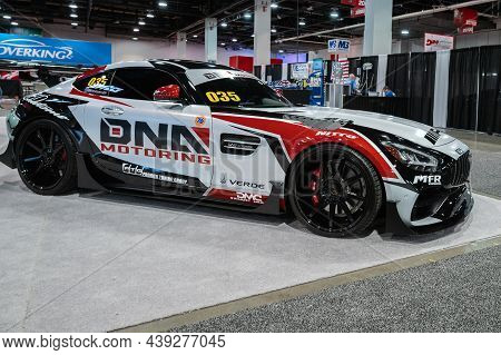 Bmw I8  Showcased At The Sema Show.