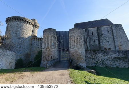 Madeleine Castle, Chevreuse Valley, France.a Medieval Castle From The 11th Century Was Built To Defe