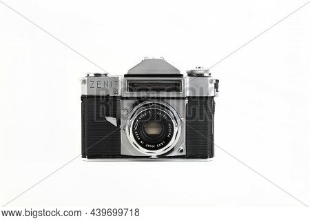 Moscow, Russia, November 14, 2021. Very Rare Old Soviet 35 Mm Slr Camera Zenit-4, Released 1967 On W