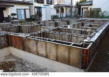 Basic Formwork For House Construction Work. Formwork Is A Frame That Is Installed To Pour Concrete A