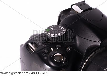 Modern Digital Slr Photo Camera Macro Technology
