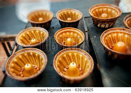 Traditional Bundt Baking Trays