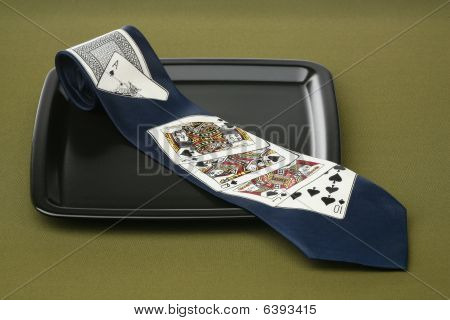 Cravatta con carte