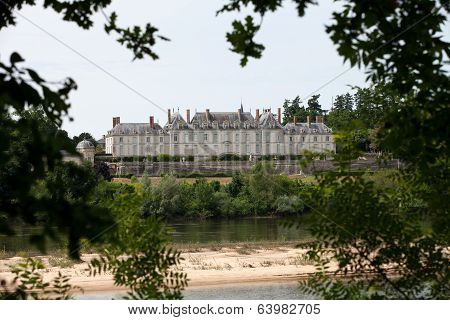 Chateau de Menars