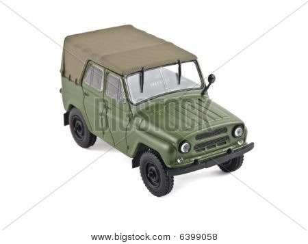 Vieille voiture militaire