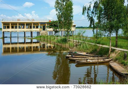 Vietnamese Shool In Flooded Season