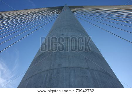 Brydge Pylon