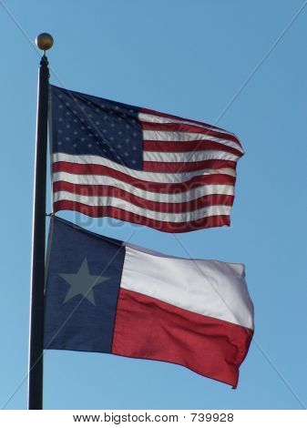 Bandeiras americanas e Texas