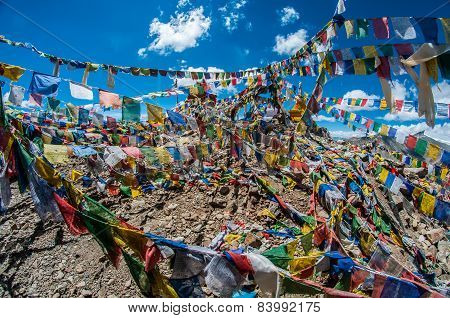 Khardungla Pass shrine