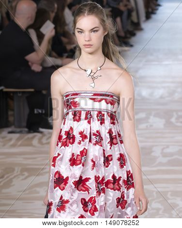 Tory Burch - Spring 2017 Collection