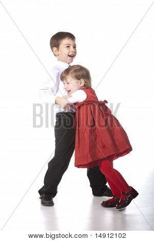 kids dancing