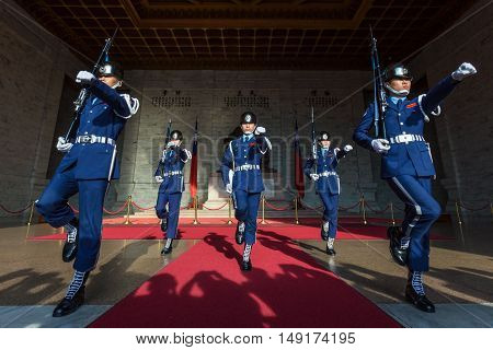 TAIPEI, TAIWAN - JUNE 16, 2016: The changing of the guards ceremony at the Chiang Kai-Shek Memorial Hall.