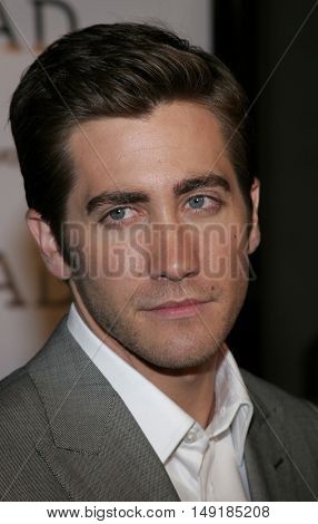 Jake Gyllenhaal at the World premiere of 'Jarhead' held at the Arclight Cinemas in Hollywood, USA on October 27, 2005.