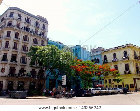 Image of buildings in and around Havana, Cuba