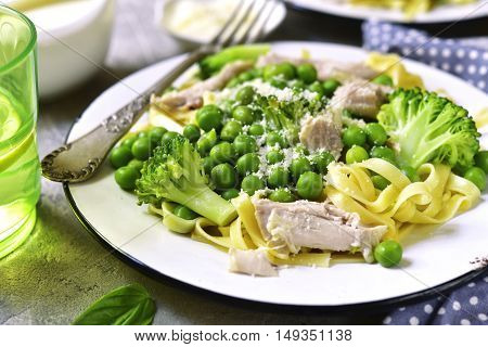 Pasta With Green Vegetables And Chicken With Cream Sauce Bechamel.