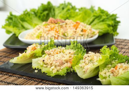 Tuna and Bulgar wheat lettuce wraps meal