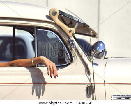 Jalopy detalje med kvindelige Arm