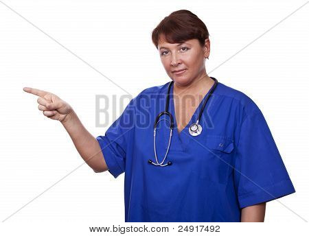 Mulher atraente do médico