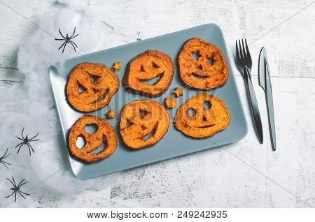 Roasted Sweet Potato Carving Funny Faces, Halloween Symbol, Creative Food