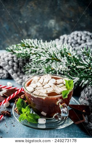 Hot Chocolate With Mint And Marshmallow