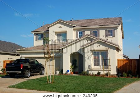 บ้านชานเมือง