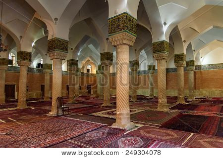 Sanandaj, Iran - April 3, 2018: Interior Of Dar Ol Ehsan Mosque Or Jame Mosque. Kurdistan Province