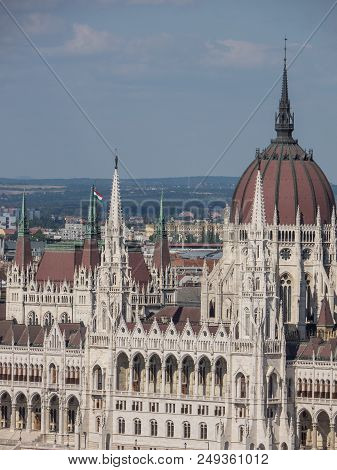 Budapest, the famos  capital city of hungary