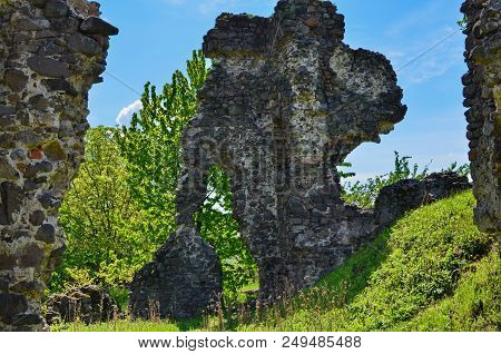 Ruins Of The Kanko Castle, Vinogradiv, Ukraine