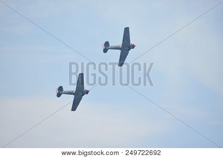Chicopee, Ma - Jul 14: Geico Skytypers At The 2018 Great New England Airshow At Westover Air Reserve