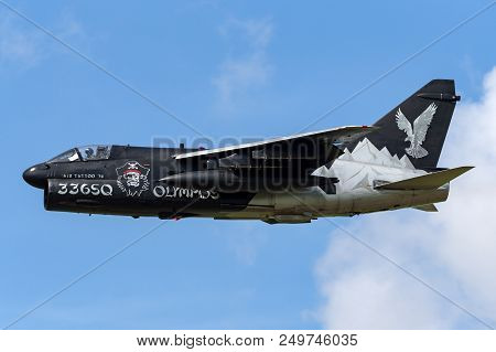 Raf Fairford, Gloucestershire, Uk - July 10, 2014: Greek Air Force (hellenic Air Force) Ltv A-7e Cor