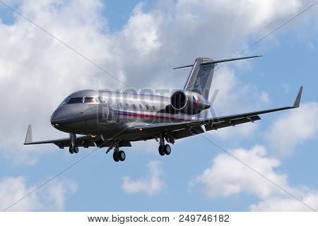 Raf Fairford, Gloucestershire, Uk - July 14, 2014: Czech Air Force Canadair Challenger 601-3a Vip Ai