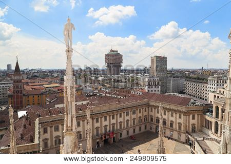 Milan, Italy - May 17, 2018: It Ia An Aerial View Of Torre Velasque Skyscraper From The Height Of Th