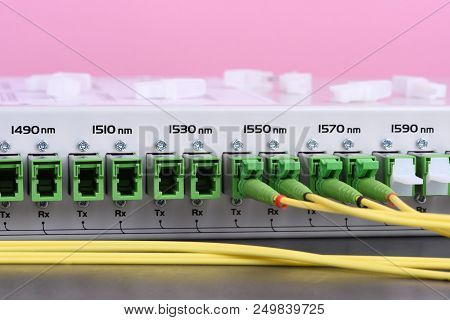 High Speed Data Transfer Solution Fiber Optic Network Communications Equipment, Coarse Wavelength Di
