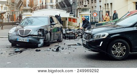 Paris, France - Jan 30, 2018: Front View Of Car Accident On Paris Street Between Luxury Limousine La