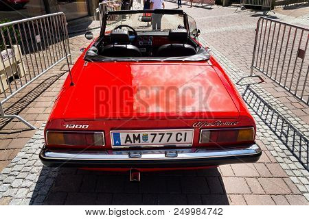 Saalbach-hinterglemm, Austria - June 21 2018: Vintage Car Alfa Romeo 1300 Cabriolet Oldsmobile Veter