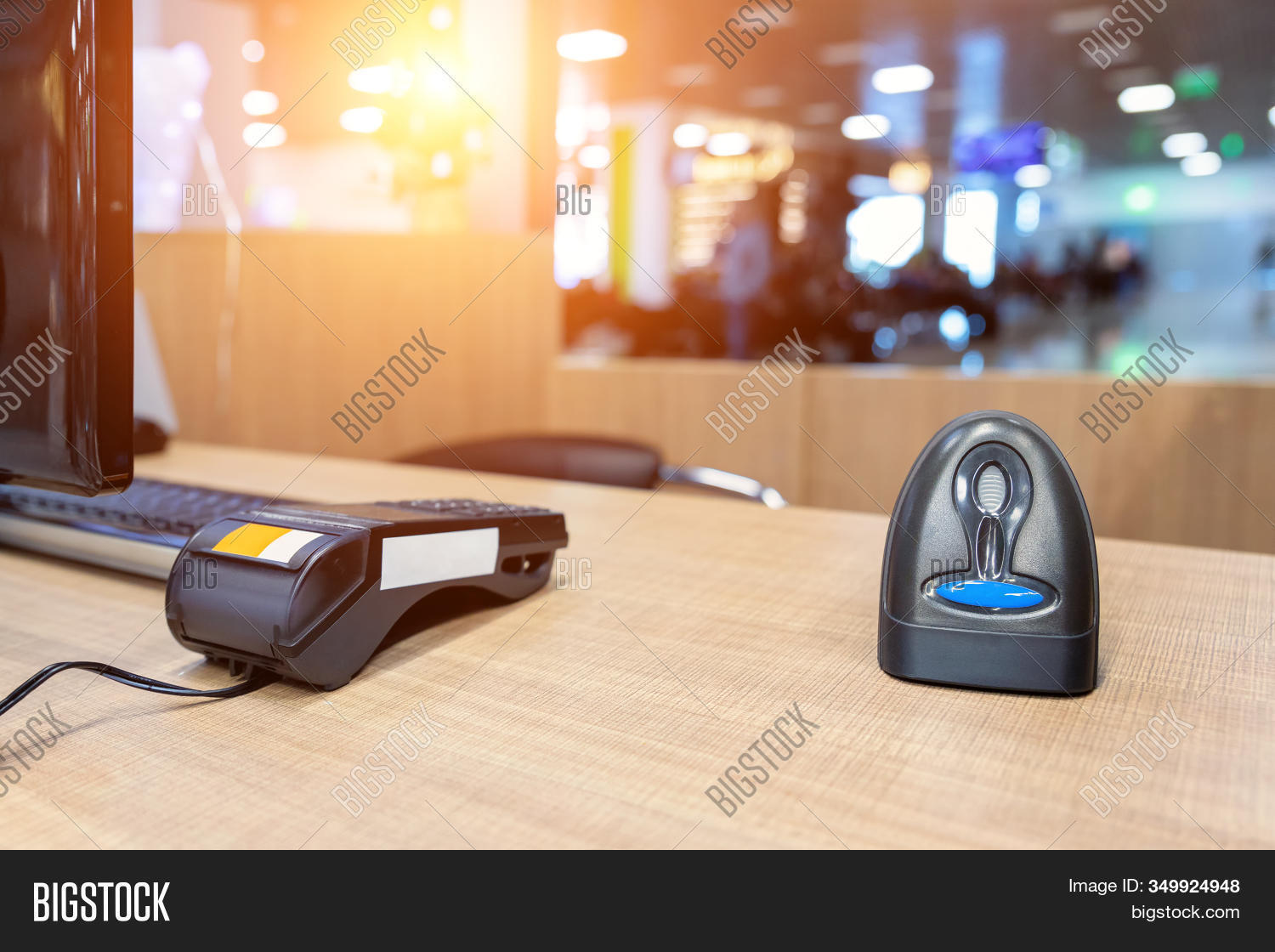 card reader and receipt printer