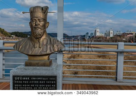 Daejeon, South Korea; January 30, 2020: Bronze Bust Of Jang Yeong-sil (1390 -1450), Korean Engineer,