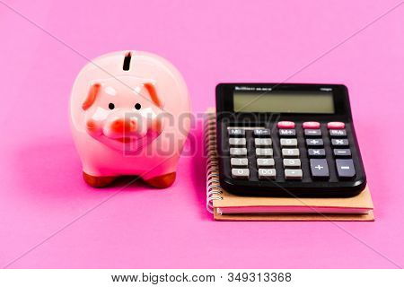 Finance Manager Job Position. Trading Exchange. Trade Market. Finance Control. Credit Concept. Econo