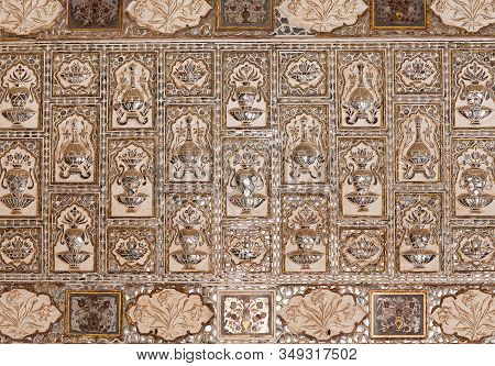 Jaipur, India - January 3, 2019: Ceiling Decoration At Sheesh Mahal Palace (hall Of Mirrors), Also C